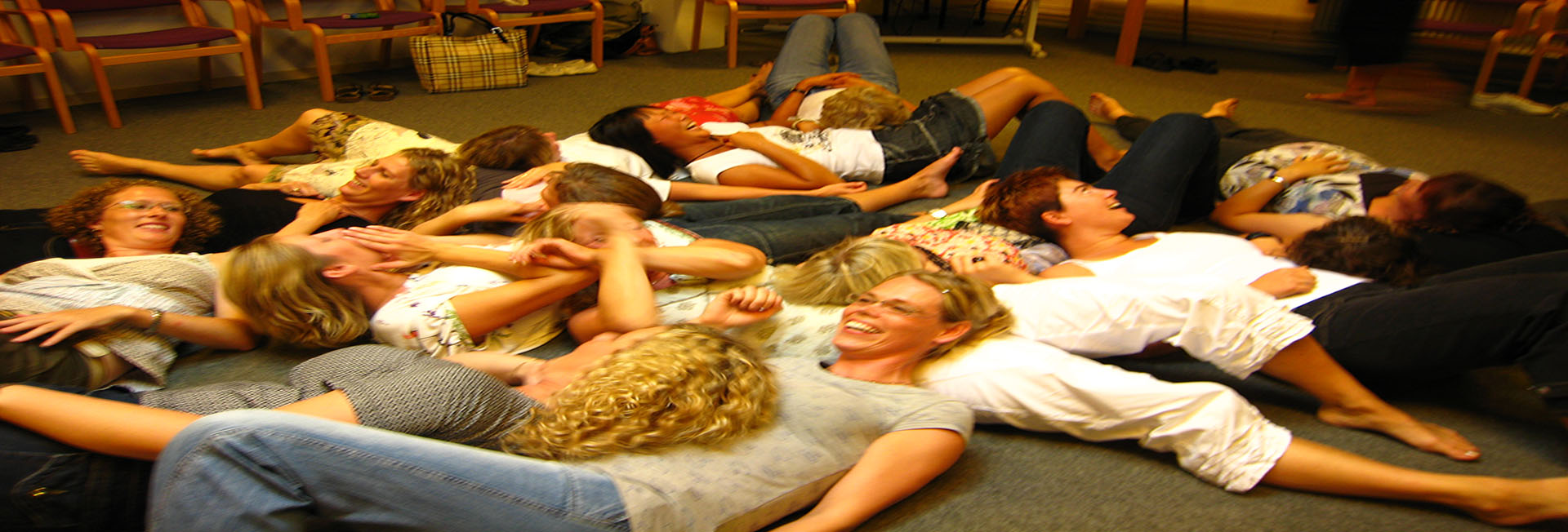 Latter Yoga 1920 x 652